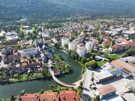 IMG-8c3c9608f6834143b2fccd4394ab99c8-V